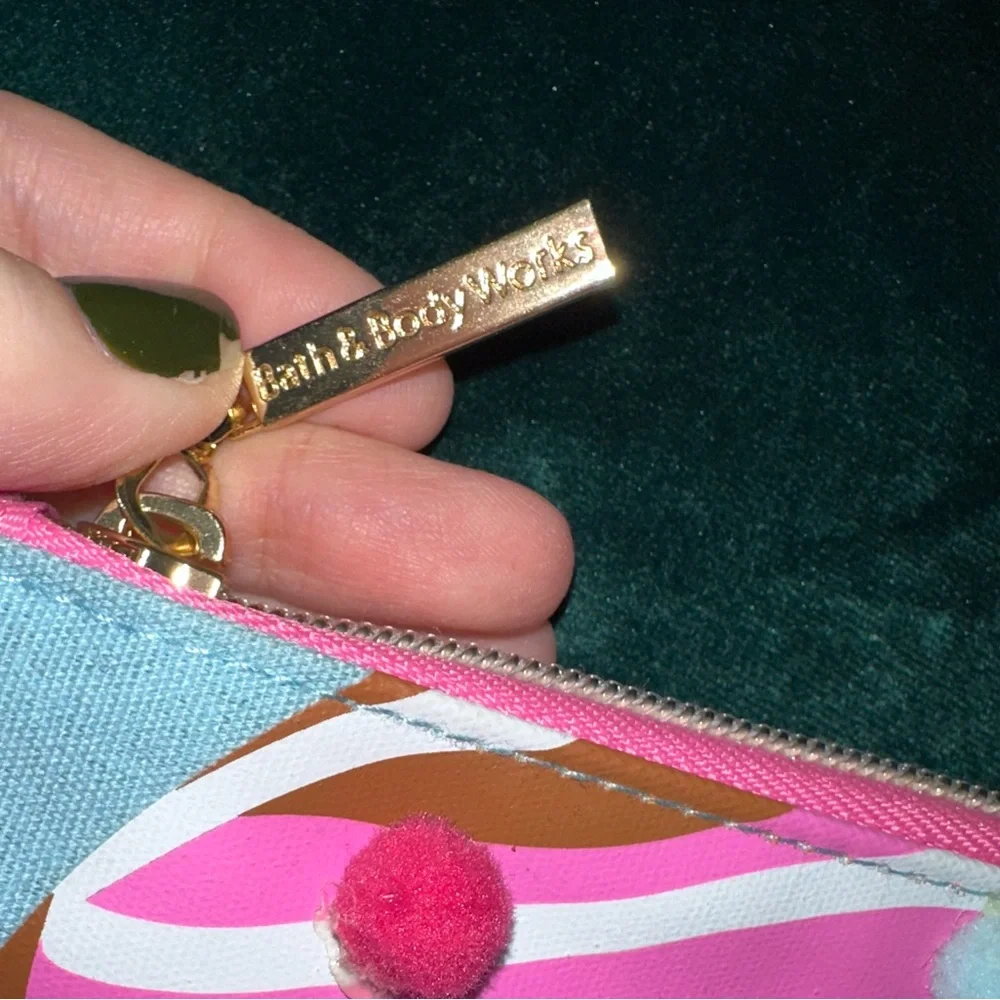 New Bath and Body Works Donut Kill My Vibe Pouch